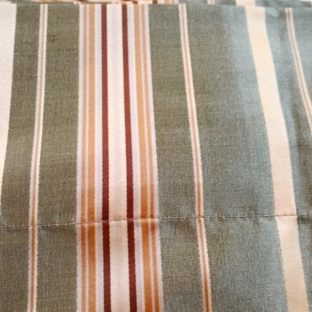 6 Curtains